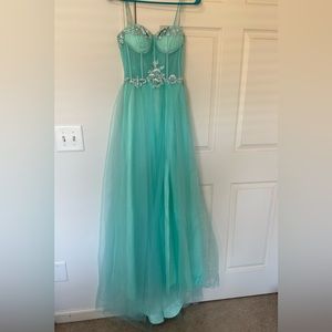 tulle corset prom dress teal with lace up back. would fit 00-2. never worn